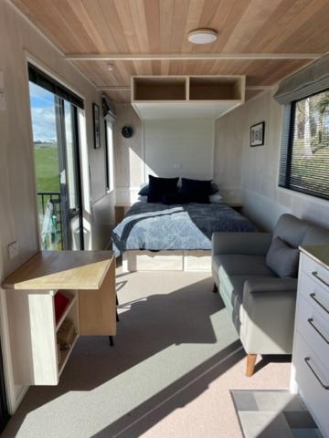 Boutique Tiny House - Te Anau Country Accommodation Esterno foto