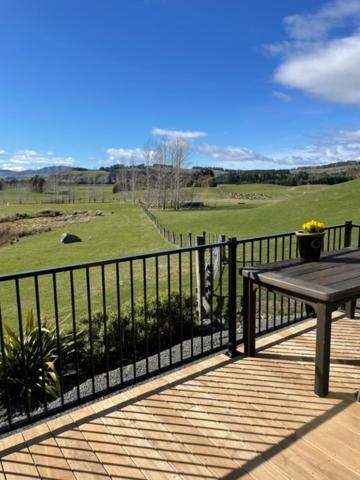 Boutique Tiny House - Te Anau Country Accommodation Esterno foto