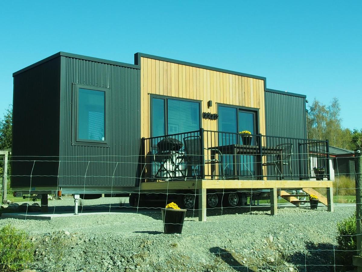 Boutique Tiny House - Te Anau Country Accommodation Esterno foto