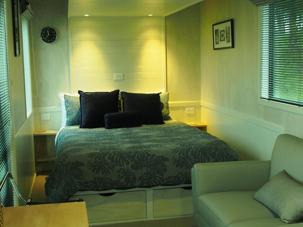 Boutique Tiny House - Te Anau Country Accommodation Esterno foto