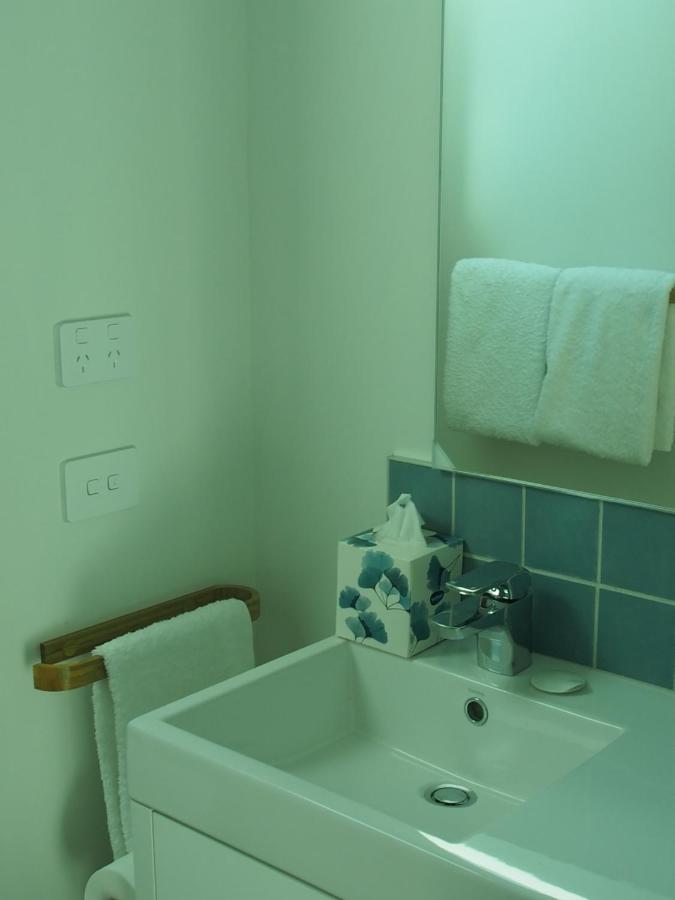 Boutique Tiny House - Te Anau Country Accommodation Esterno foto